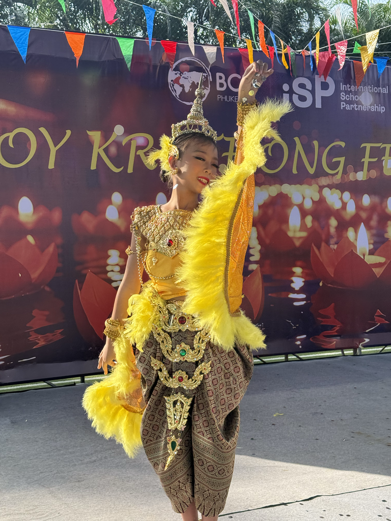 Student in costume during school play