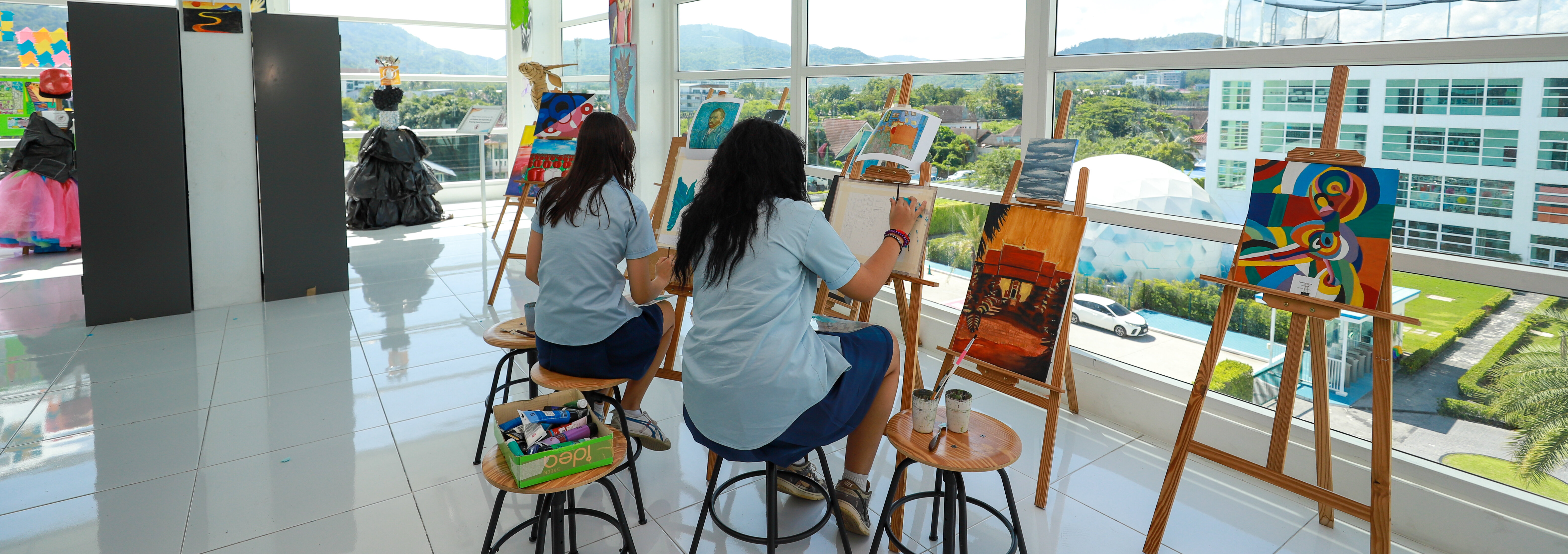 students painting