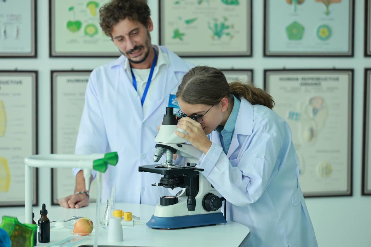 students during chemistry class