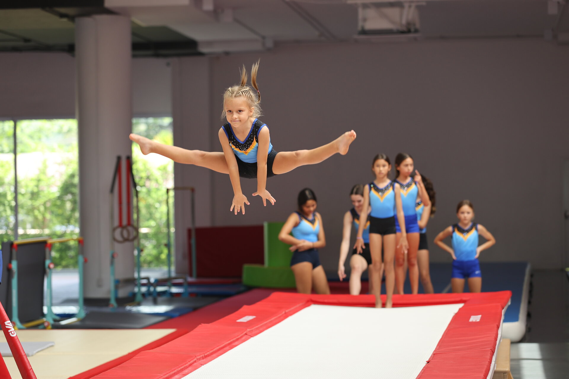 students during artistic gymnastics